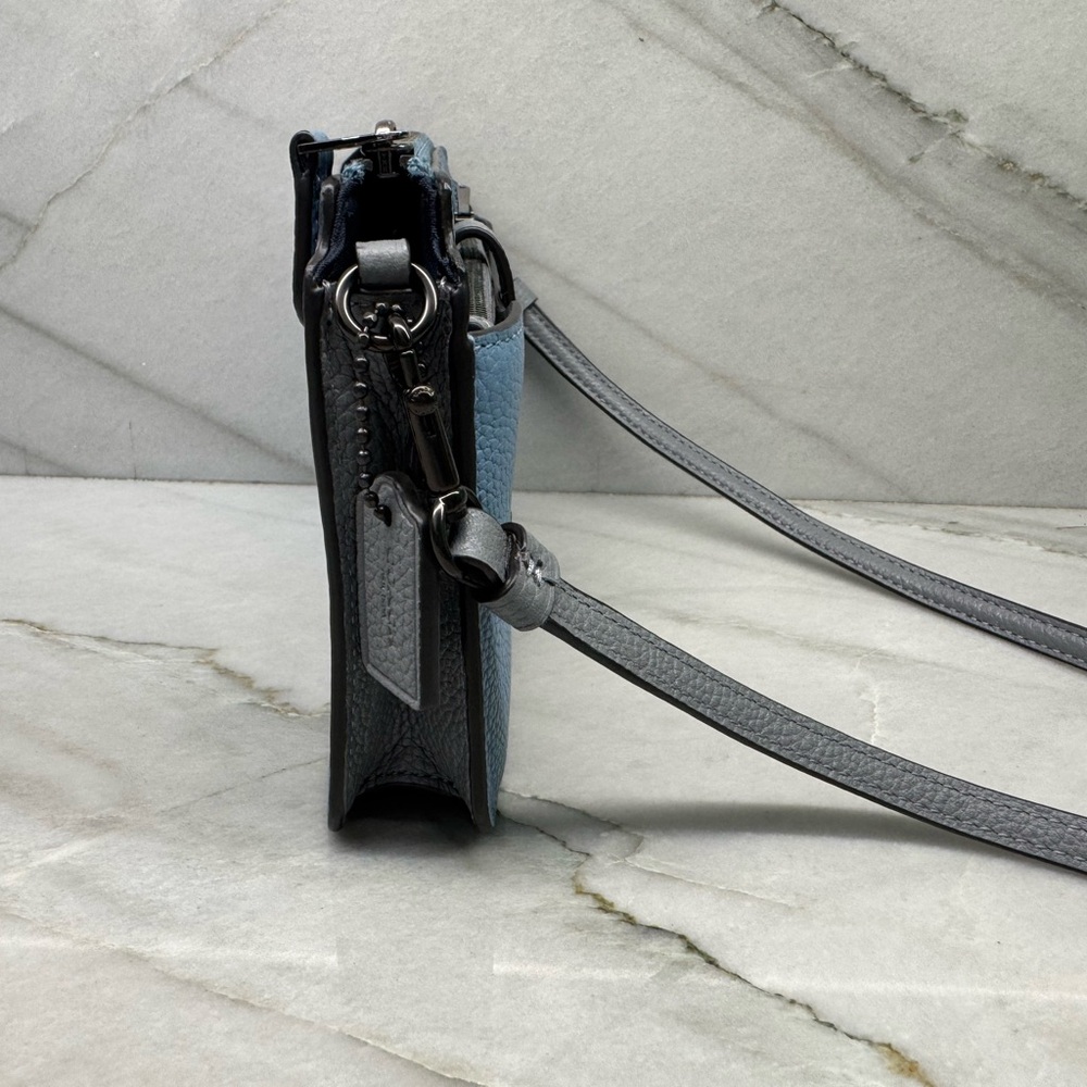 Coach Noa Pop Up Messenger Bag in Colorblock - Picture 2 of 9